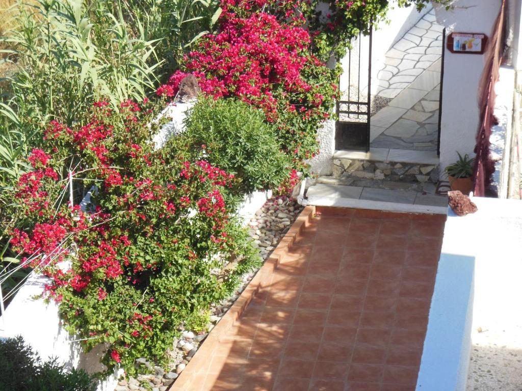 Santa Irini Hotel Perissa  Exterior foto