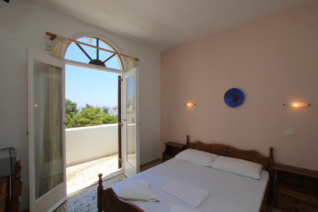 Santa Irini Hotel Perissa  Exterior foto